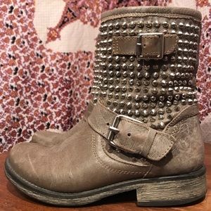 Steven Madden leather studded boots